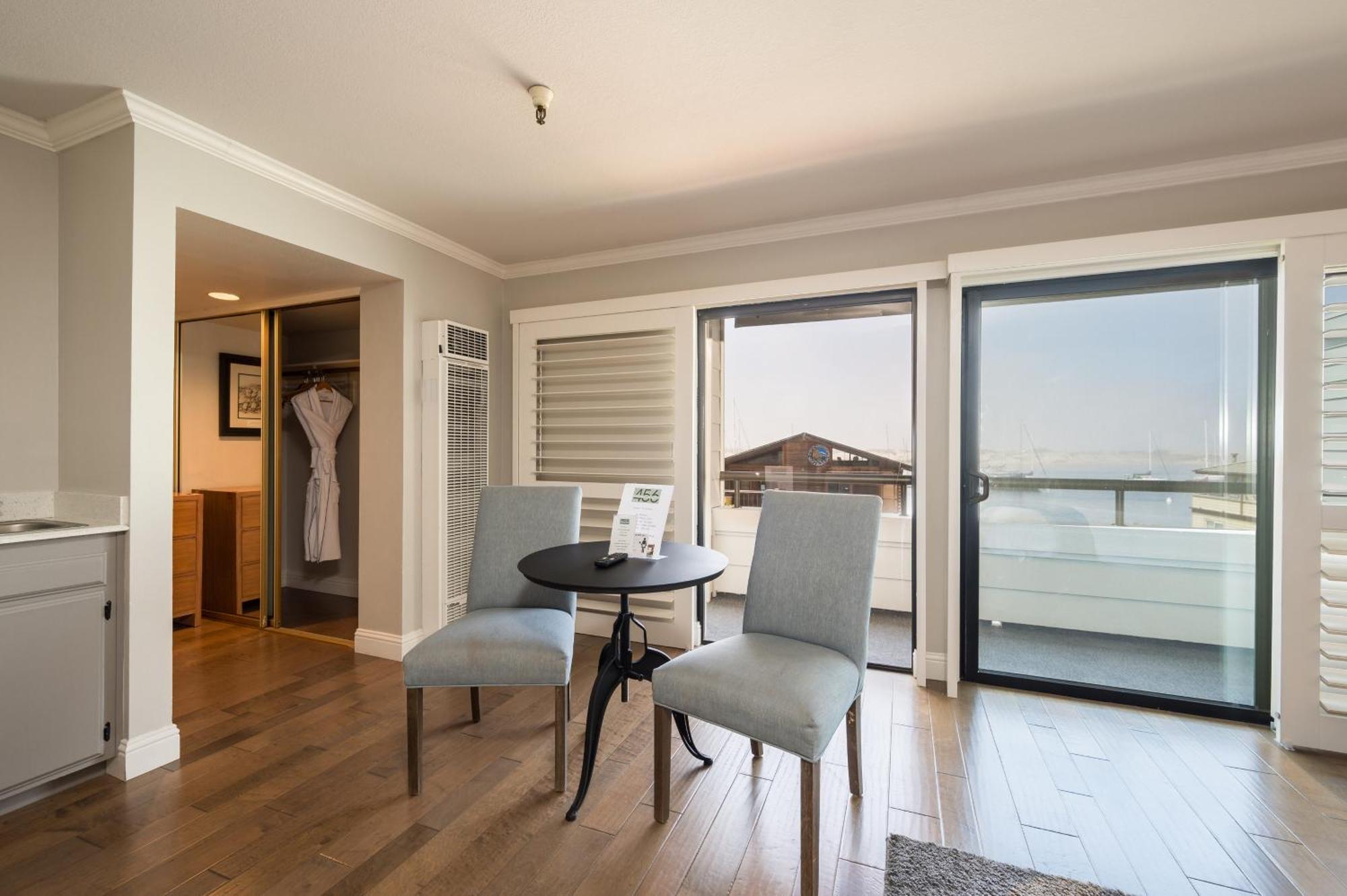 456 Embarcadero Inn & Suites Морро Бей Экстерьер фото